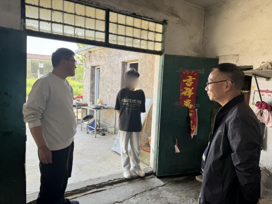 无码人妻丰满熟妇护士A片