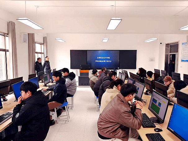 无码人妻丰满熟妇护士A片